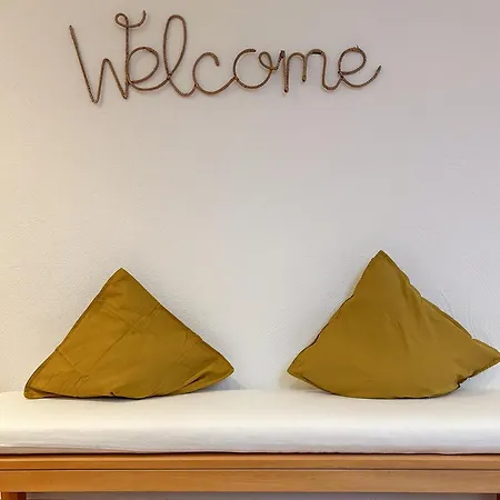 Haus Meerten Lägenhet Neroth