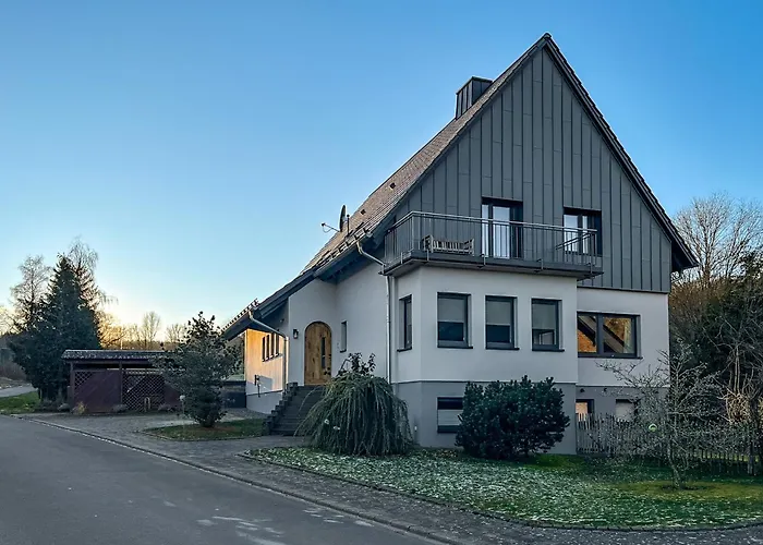 Haus Meerten * Neroth